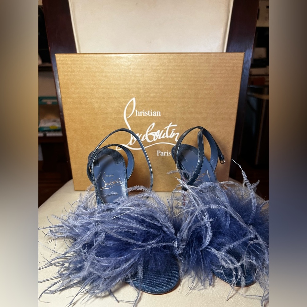 Christian Louboutin Paris